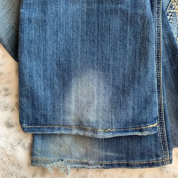 Vanilla Star Jeans Embroidered Stitched Button Flap Back Pocket Flared Denim - Picture 3 of 8